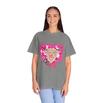 Highland Cow Heart T-Shirt — Cute Pink Scottish Cow Graphic Tee